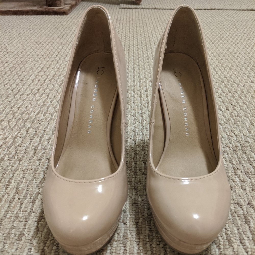 LC Lauren Conrad Johanna Nude Pumps